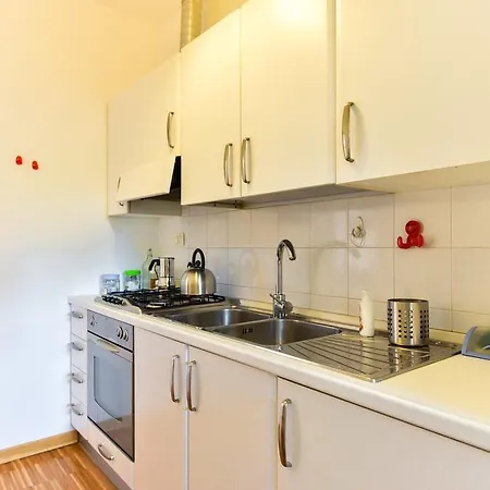 Libetta 8pax Róma